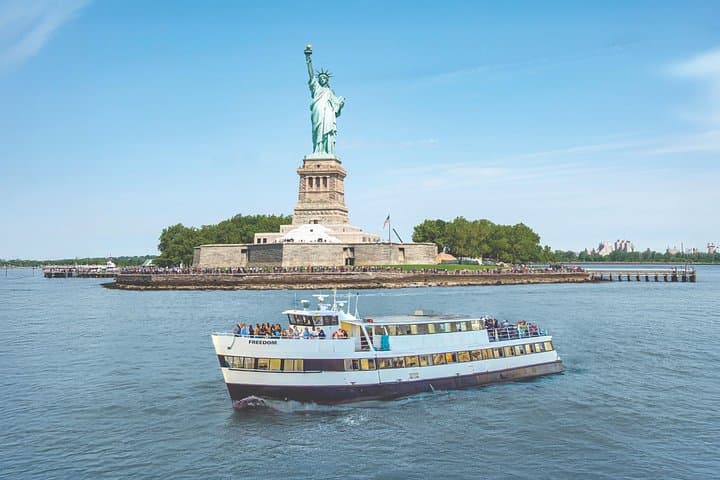 Statue of Liberty Cruise from Pier 40: 75-Minute NYC Harbor Sightseeing photo 1