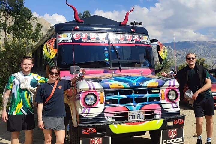 La Paz Bus & Cable Car Tour — Moon Valley, Witches Market and El Alto Cholets photo 4