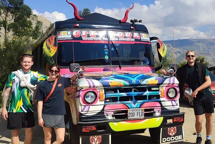 La Paz Bus & Cable Car Tour — Moon Valley, Witches Market and El Alto Cholets photo 5