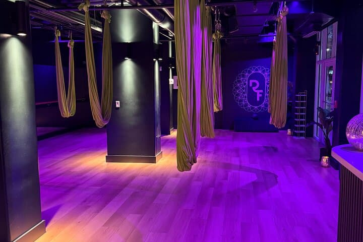 Floating Sound Bath Miami Beach: Aerial Hammock Wellness Experience photo 5