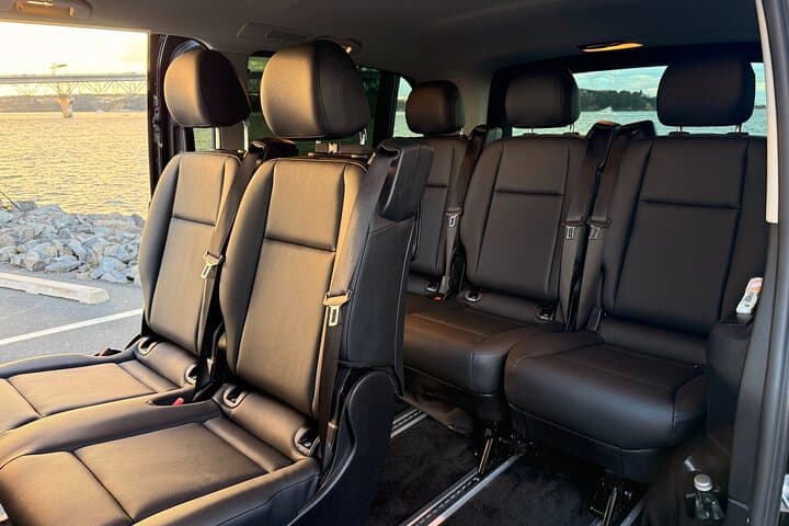 Luxury Auckland Private Tour: Devonport, Rangitoto & Harbour Highlights photo 4