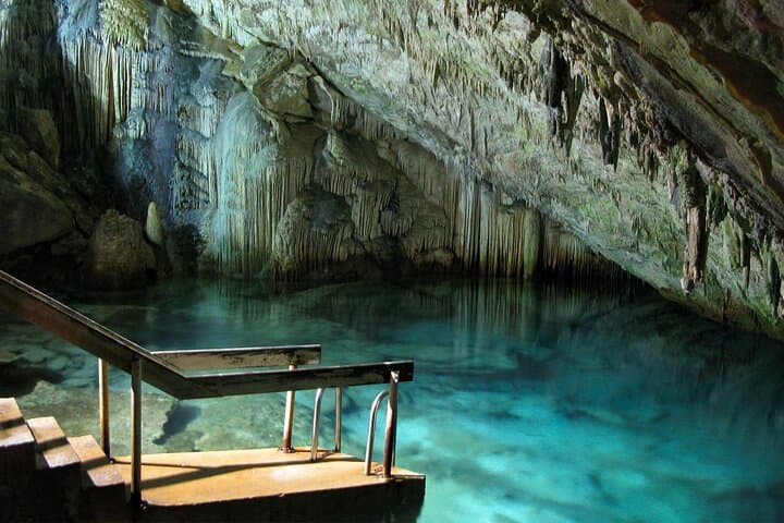 Catamaran to Dunn's River Falls & Green Grotto Caves — Sail, Snorkel, Climb photo 4