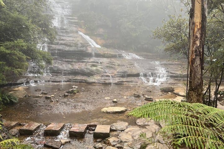 Blue Mountains Day Trip from Sydney: Three Sisters, Scenic World & Waterfalls photo 4