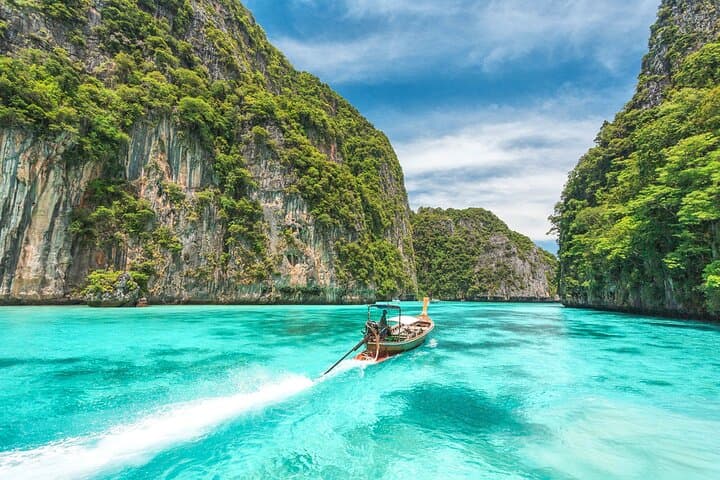 Half-Day Phi Phi Longtail Boat Tour to Maya Bay, Pileh Lagoon & Monkey Beach