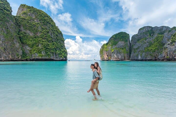 Phi Phi 7 Islands & Maya Bay Longtail Boat Snorkel Adventure photo 5