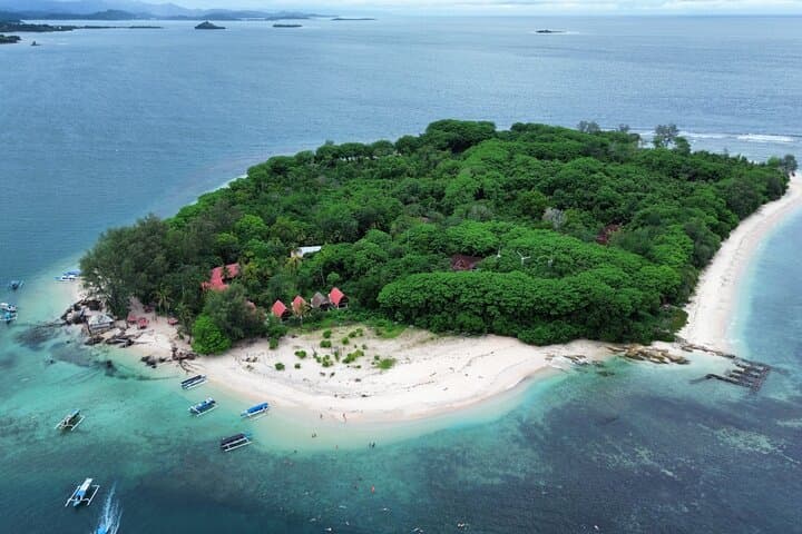 Private Snorkeling Tour to Gili Nanggu, Gili Kedis & Gili Sudak — Sekotong Day Trip