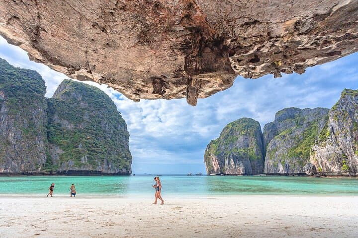 Longtail Snorkeling to Maya Bay from Phi Phi — Snorkel, Beaches & Limestone Lagoons photo 2