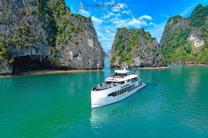 Luxury Ha Long Bay Symphony Day Cruise — Ti Top, Sung Sot & Kayaking photo 3