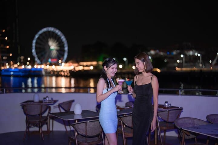 Evening Luxury: The Planet Dinner Cruise on Bangkok's Chao Phraya River photo 5