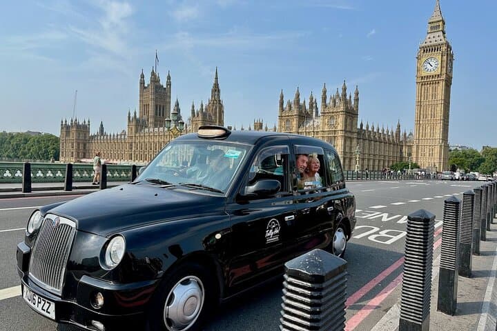private-london-taxi-tour-royals-hidden-gems-hotel-pickup photo 4