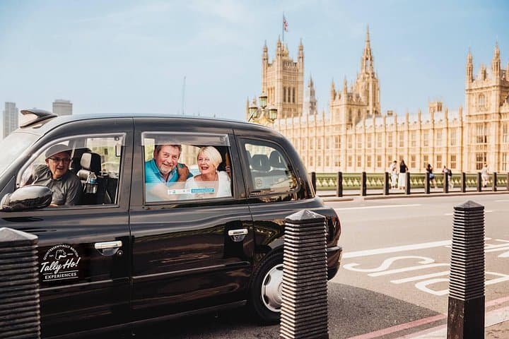 private-london-taxi-tour-royals-hidden-gems-hotel-pickup photo 1