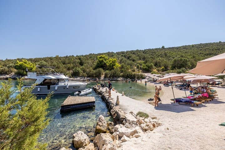 Split to Šolta and Trogir: Underwater Museum & Blue Lagoon Private Day Tour photo 4