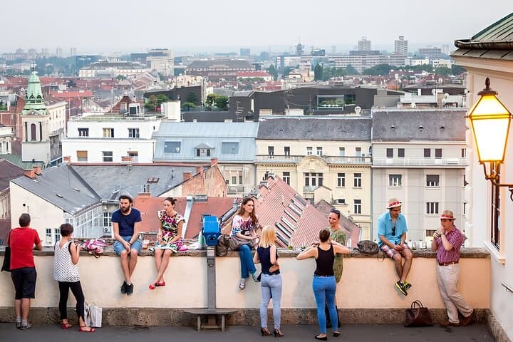 Zagreb Hike Urban Explorer Quest: Gradec, Kaptol & City Views