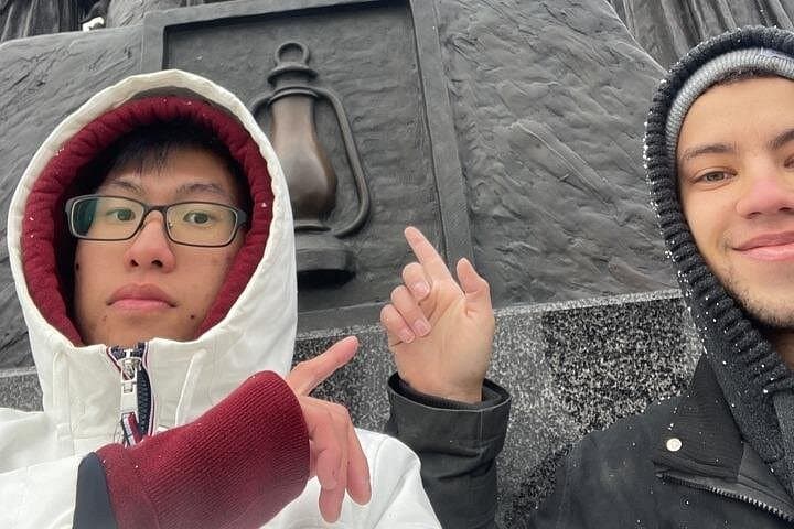 60-Minute Zombie Scavenger Hunt in Islington — City Survival Game photo 6