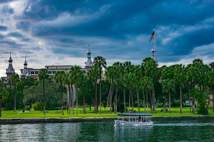 Tampa Scavenger Hunt Walking Tour: Historic Downtown Self-Guided Adventure