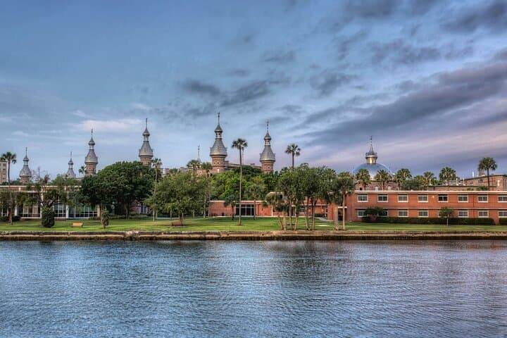 Tampa Scavenger Hunt Walking Tour: Historic Downtown Self-Guided Adventure photo 5