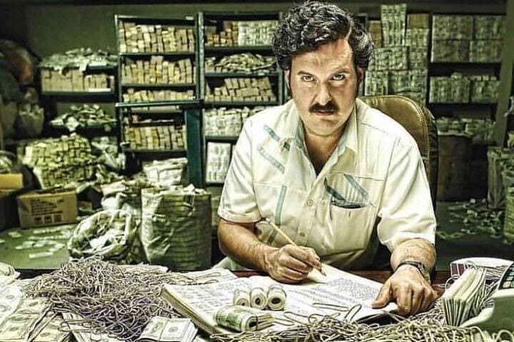 Medellín Pablo Escobar Tour: History, Sites & Responsible Reflection photo 2