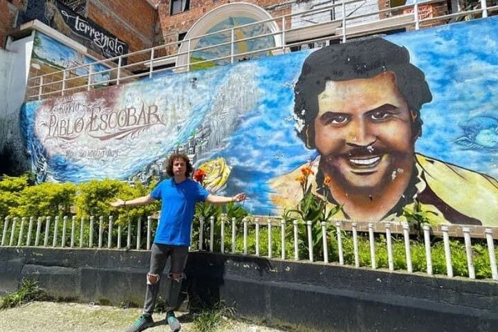 Medellín Pablo Escobar Tour: History, Sites & Responsible Reflection