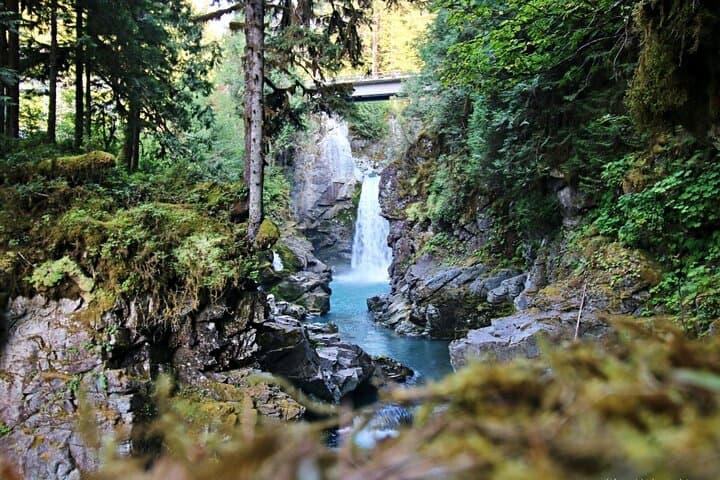 Sea-to-Sky Waterfalls & Quercus Point Private Day Tour from Vancouver photo 2