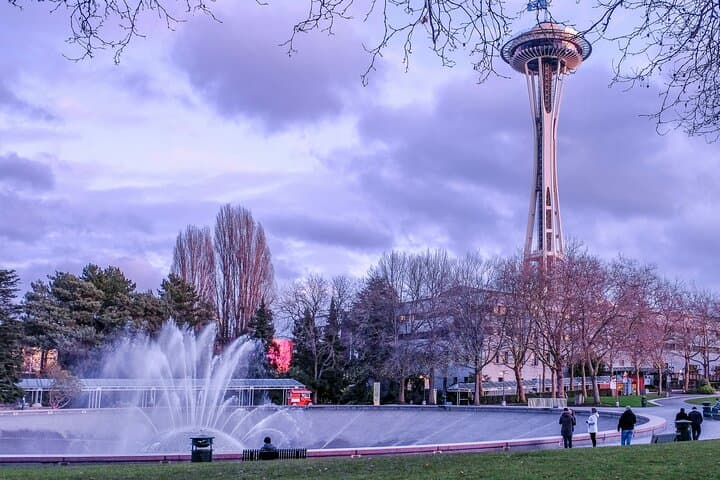 Seattle Time Travel Exploration Game: Solve Clues Across Seattle Center & Waterfront photo 2