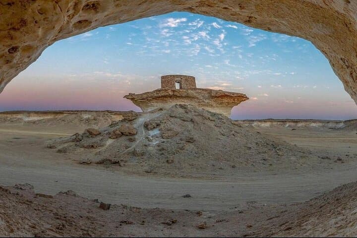Doha West Coast Tour — Richard Serra Sculpture, Zekreet Fort & Mushroom Rock Formations photo 5