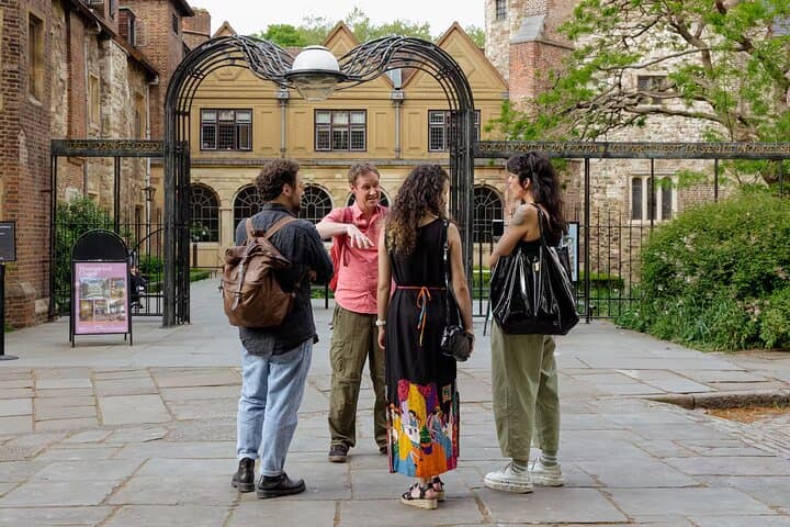 Secret Old London: Guided Historic City Walking Tour photo 5