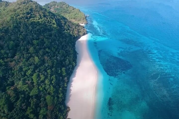 21-Day Philippines Motorcycle Tour: Boracay to Mindanao Coastlines & Highlands