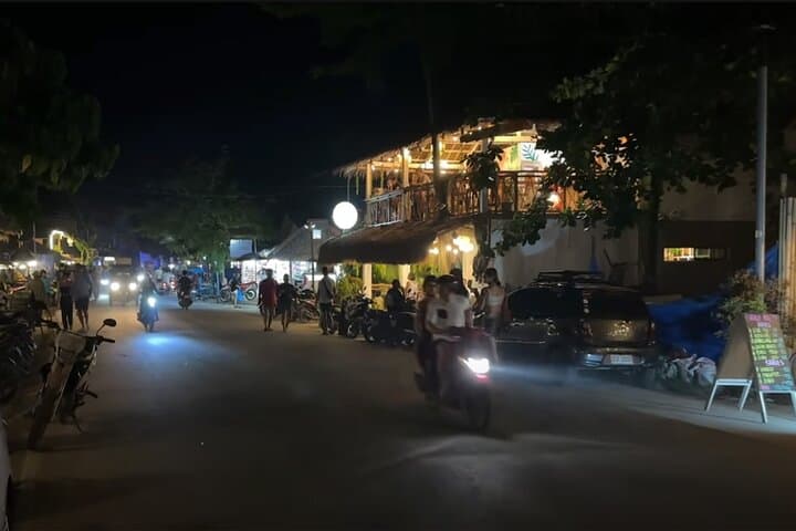21-Day Philippines Motorcycle Tour: Boracay to Mindanao Coastlines & Highlands photo 5