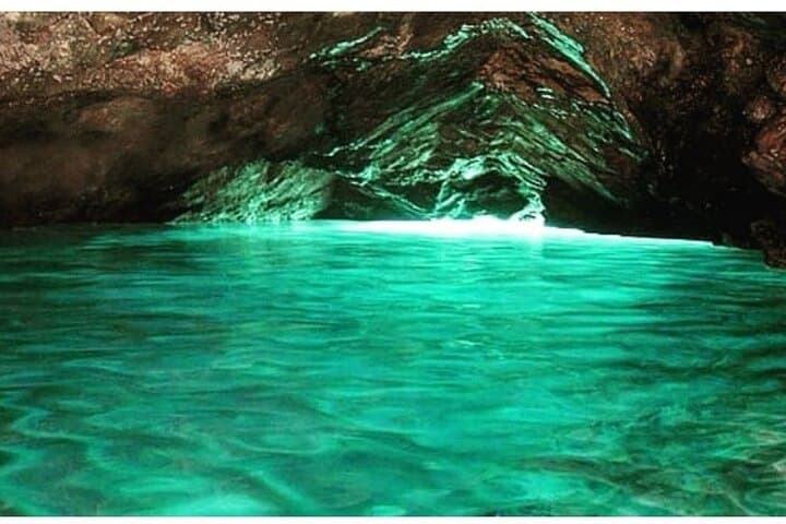 Blue Cave & Secluded Caves Boat Tour from Dubrovnik — Snorkel the Elaphiti photo 2