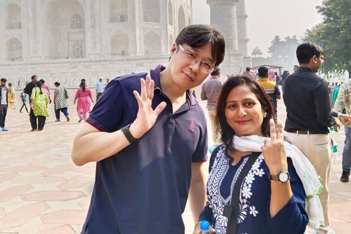 Private Taj Mahal & Agra Fort Day Trip from Delhi — Private Transfer and Guide photo 3
