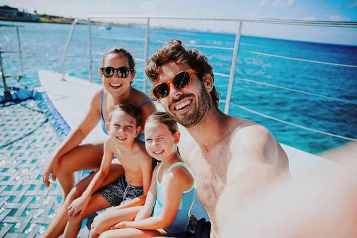 Sail & Snorkel Aruba: Antilla Shipwreck and Catalina Bay Catamaran Tour photo 4