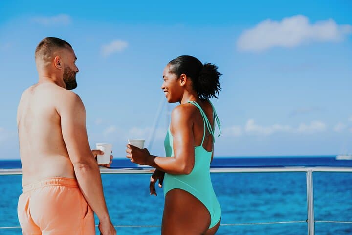 Aruba Morning Snorkel Sail: Champagne Brunch, Shipwreck Snorkel & Coral Reefs photo 4