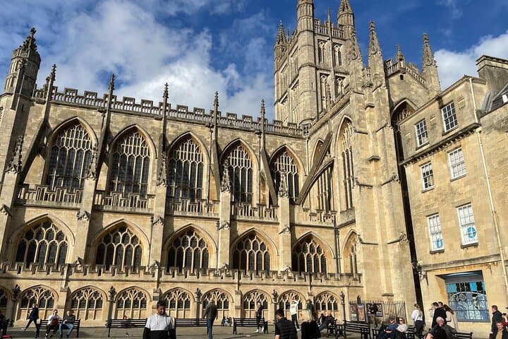 Jane Austen in Bath: Private Day Tour from London — Roman Baths & Regency Walk photo 4