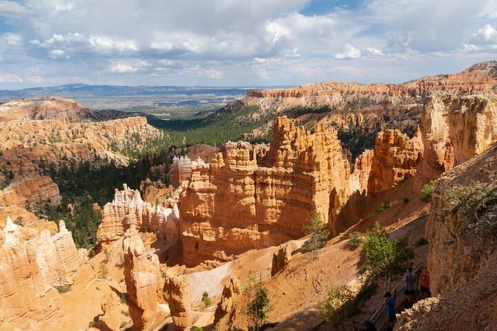 Mighty Five Aerial Adventure: 3-Day Private Southwest National Parks Safari photo 5