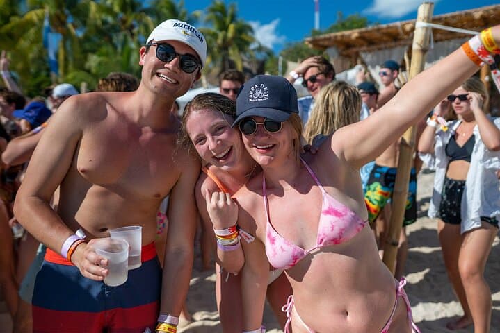 Full-Day Deluxe Catamaran to Isla Mujeres — Open Bar, Snorkel & Beach Club photo 3
