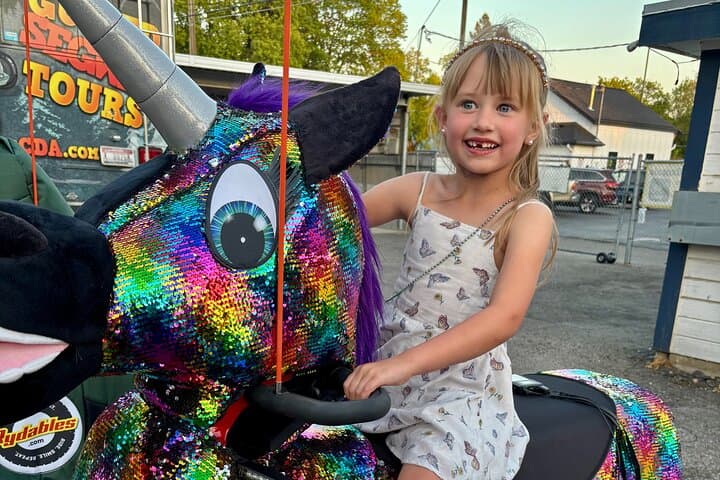 Mudgy and Millie Storybook Tour Coeur d'Alene — Family Rydable Ride Along the Lake