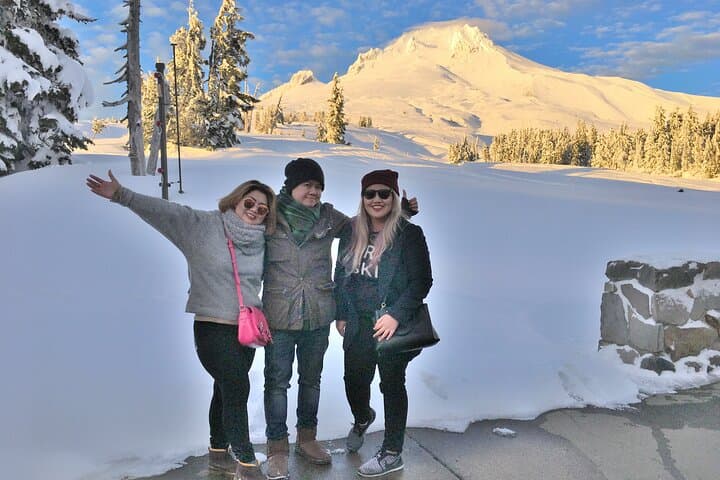 Private Multnomah Falls & Mt. Hood Tour — Columbia River Gorge Waterfalls Loop photo 6