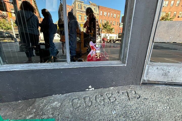 Basquiat’s East Village: Private Walking Tour of His Creative World photo 5