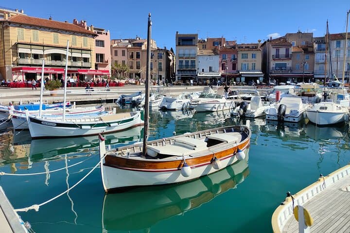 Cassis & Calanques Day Trip from Aix-en-Provence: Boat Tour, Cap Canaille & Winery Visit photo 3