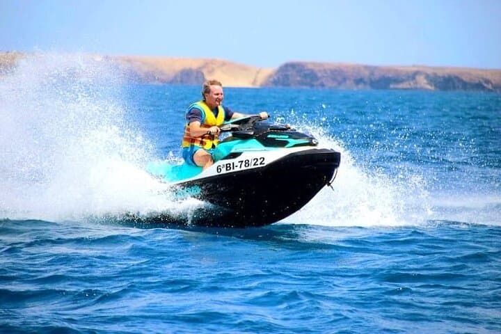 Doha Jet Ski Skyline Tour: Views of Katara & The Pearl photo 3