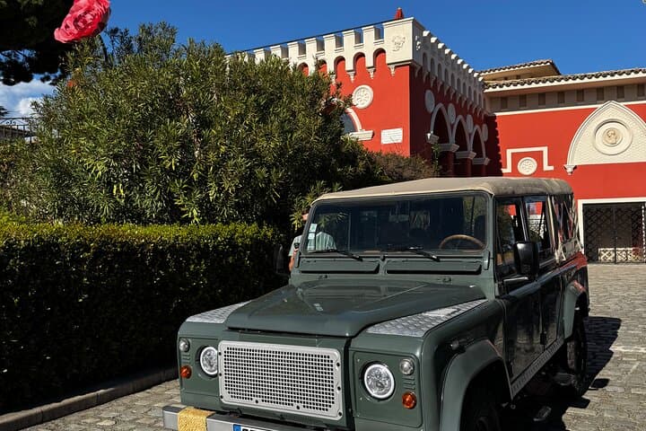 Nice Hinterland Wine Tasting by Land Rover Defender — Château Crémat Tour