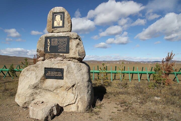 9-Day Hentii Tour: Genghis Khan Birthplace, Gun-Galuut & Remote Monasteries photo 4