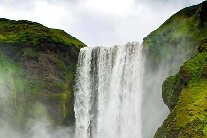 South Coast Iceland Day Tour: Seljalandsfoss, Skógafoss & Reynisfjara photo 3