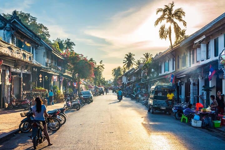 Cycling Luang Prabang: Half-Day Back-Roads Tour from Past to Present photo 2