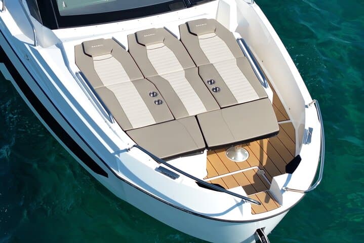 Blue Lagoon Luxury Charter on Karnic CS10 from Latchi photo 4