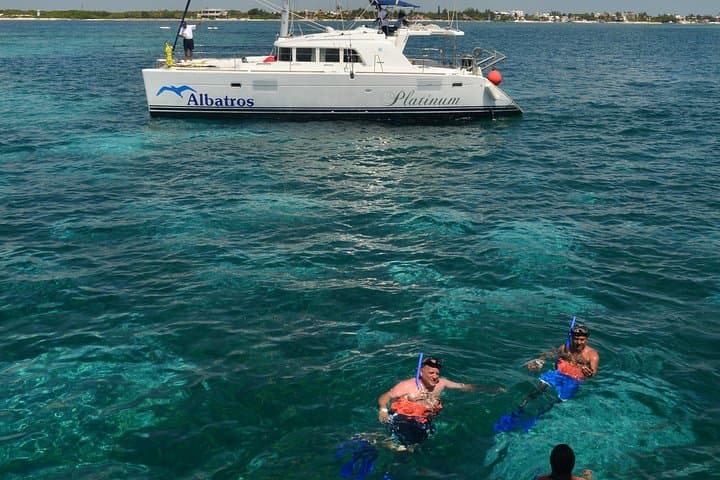 Catamaran Snorkel Trip from Cancun to Isla Mujeres: Reef, Beach Club & Open Bar photo 4