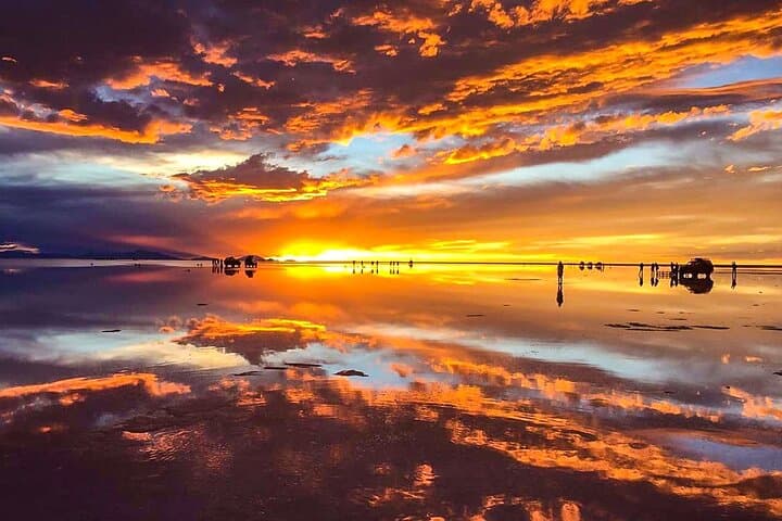 8-Day Private Bolivia Highlights Tour: La Paz, Uyuni, Potosí & Tiwanaku