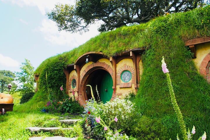 Hobbiton Movie Set Guided Tour from Auckland — Walk the Shire with an Official Guide photo 5