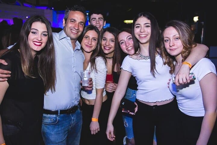 Milan Pub Crawl: Navigli & Porta Ticinese Nightlife Tour photo 4