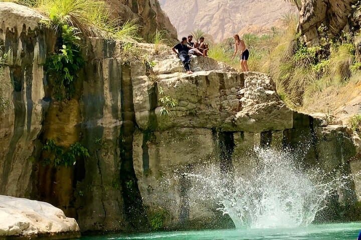 Full-Day Wadi Mibam & Bimmah Sinkhole Tour from Muscat photo 3